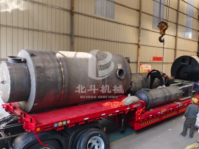 北斗機(jī)械炭化爐_20251116112359_96_48_副本.jpg